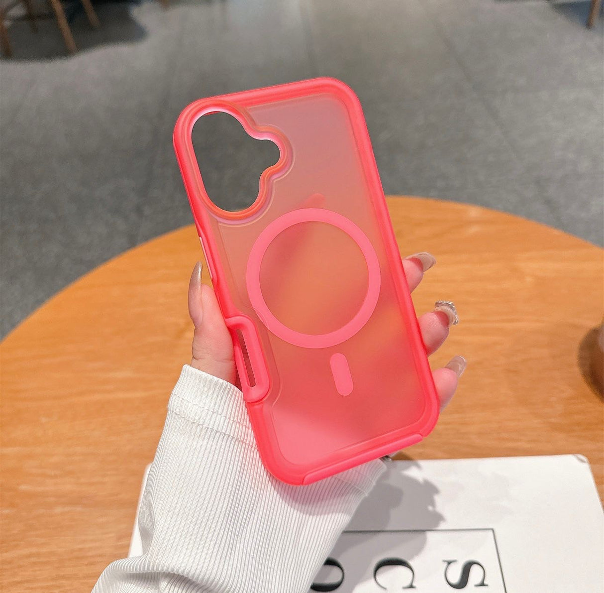 iPhone 14 Pro Max Shockproof Magnetic Case Protective Cover With Short Rope