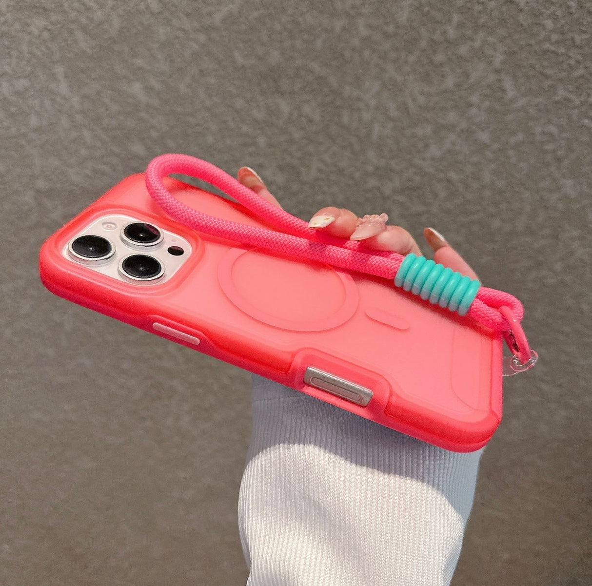 iPhone 15 Plus Shockproof Magnetic Case Protective Cover With Short Rope