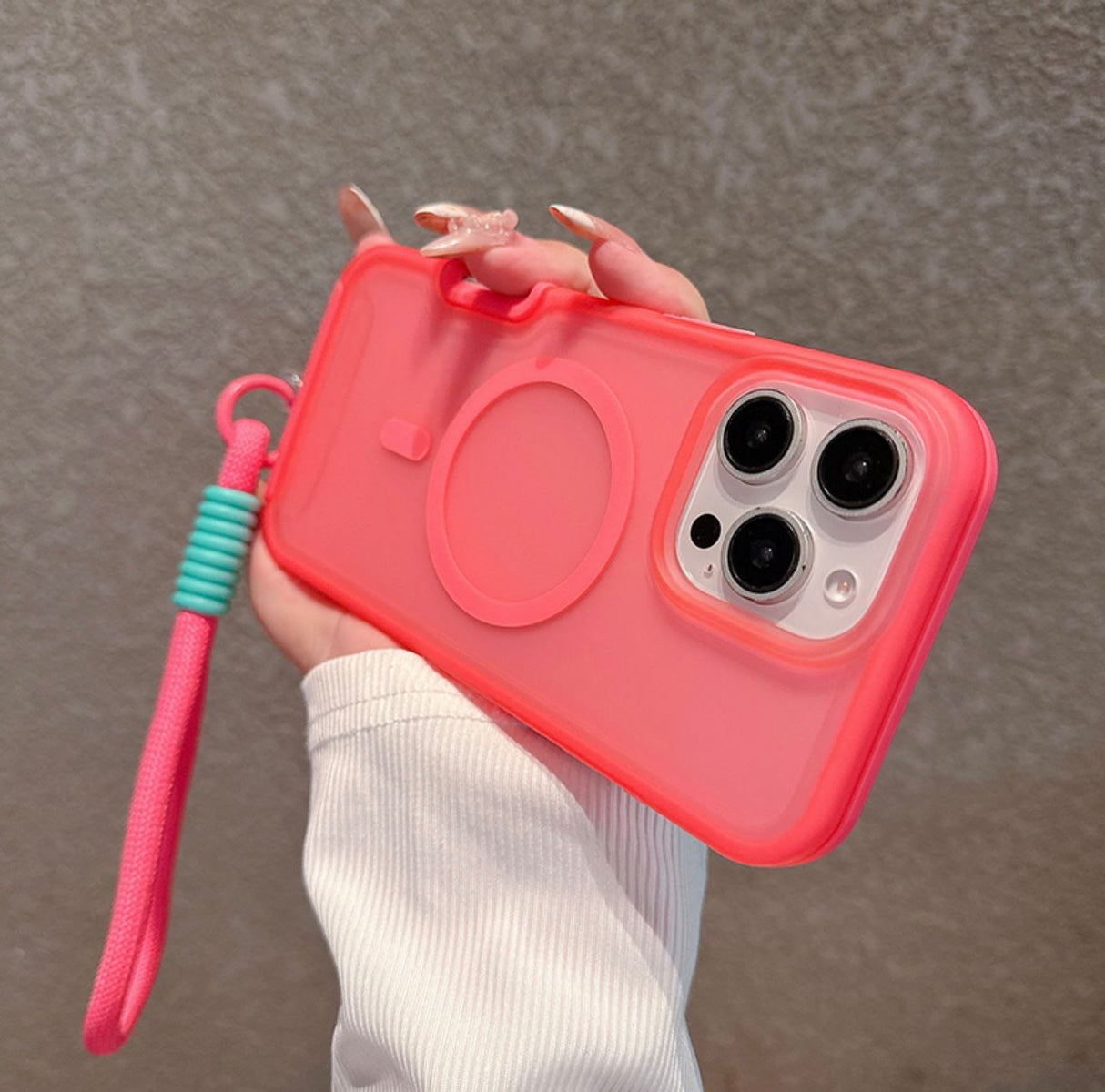 iPhone 16 Pro Max Shockproof Magnetic Case Protective Cover With Short Rope