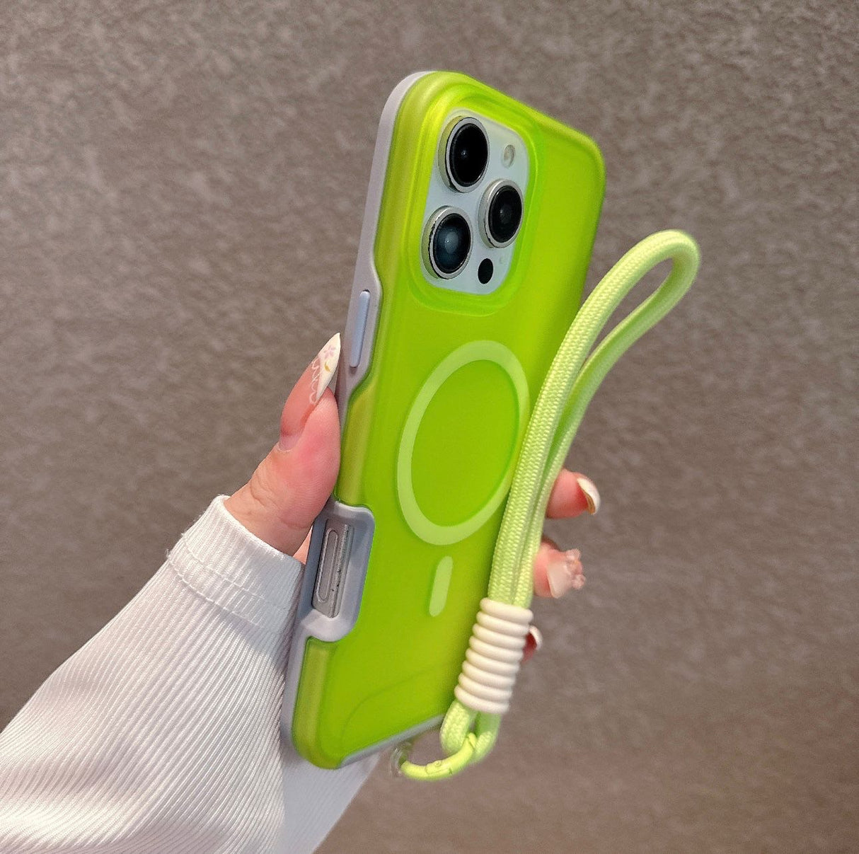 iPhone 15 Pro Shockproof Magnetic Case Protective Cover With Short Rope